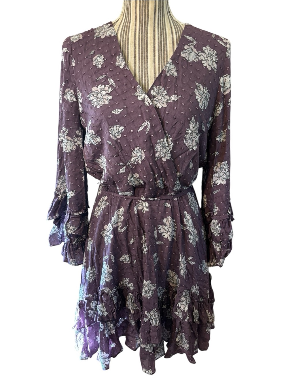 Whiteroom + Cactus Dress Large Purple Floral Long-Sleeve Wrap-Style Ruffle Boho